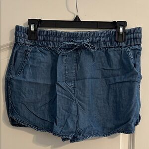 Daniel Cremieux Indigo Elastic-Waist Denim Shorts